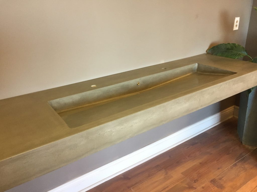 72" Natural Grey Box Trough