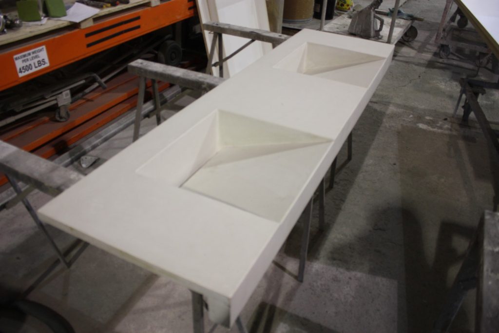 Natural White Single Basin Ramp Slot Drain Sink Top